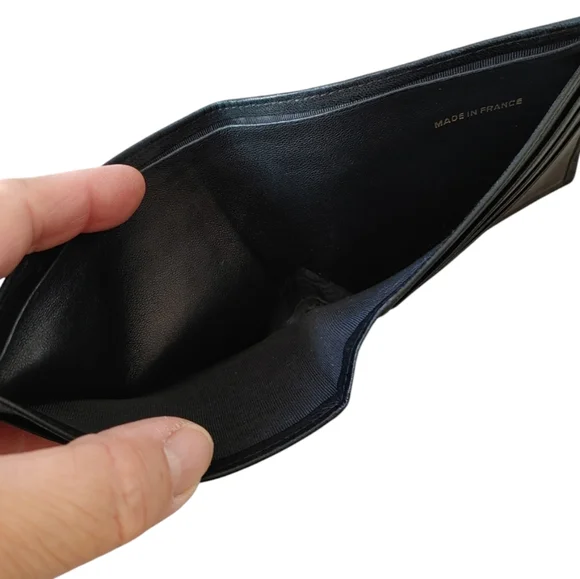 CHANEL Timeless Diamond Stitch Black Leather Bifold Wallet - Picture 3 of 16